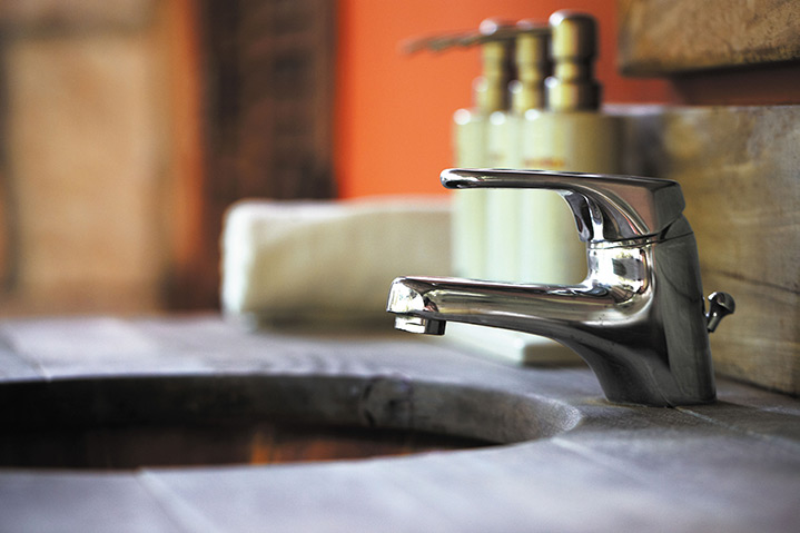 A2B Plumbers are able to fix any leaking taps you may have in Bermondsey. 